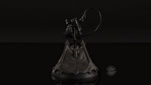 Load image into Gallery viewer, DC COMICS™ Catwoman: Rebirth Q-Fig Figure