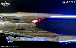 STAR TREK™: DISCOVERY — NCC-1031 U.S.S. Discovery Studio-Scale Starship Filming Miniature (Pre-Order)